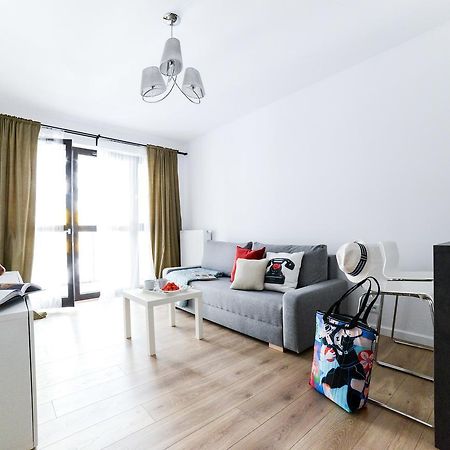 Cosy Apartment In Варшава Екстериор снимка